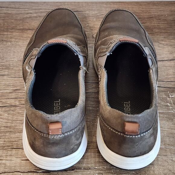 Disney Christmas 2025 Lil Rin Rin Plush Badge Red New